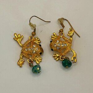 Betsey Johnson gold tone dangle frog earrings green bead